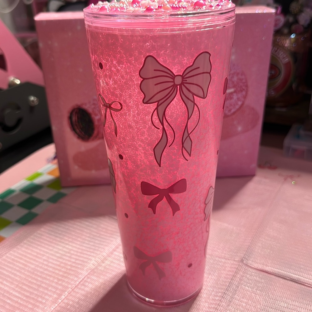 16oz Acrylic Snow globe
